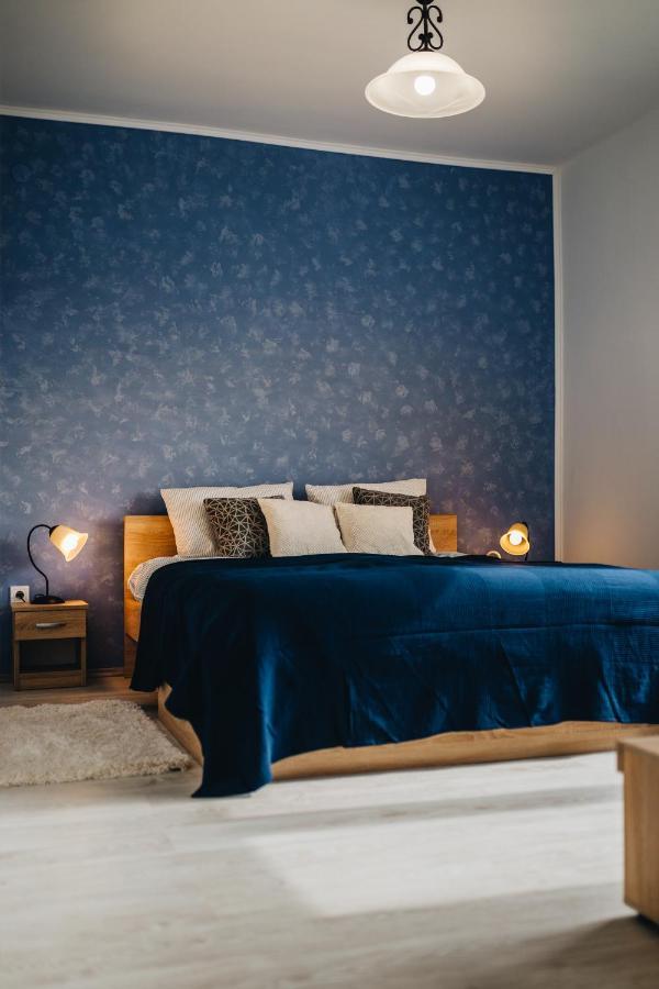 Magas-Lak Apartman Eger Zewnętrze zdjęcie