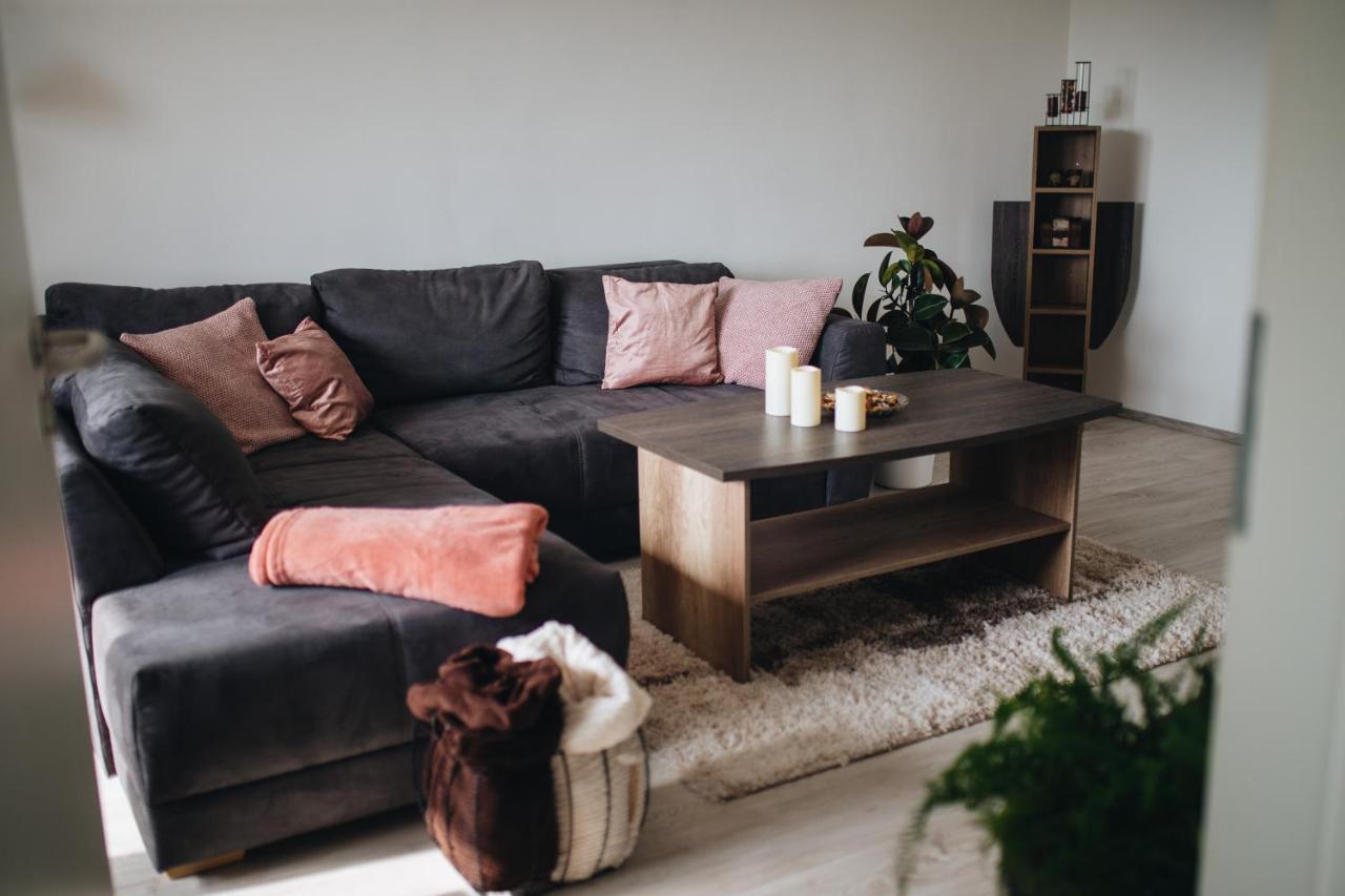 Magas-Lak Apartman Eger Zewnętrze zdjęcie